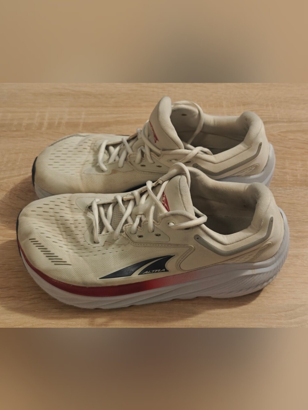 Altra Via Olympus Running Shoes Womens Size 10.5 Wide Off White FootSh Cushion
